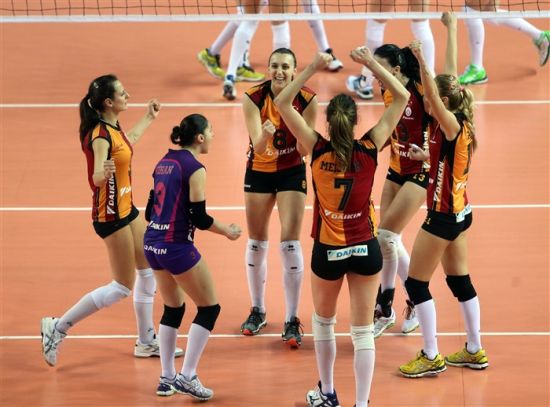 Kaiyun Esports-关于加拉塔萨雷捧起冠军俄超王者实力惊人的信息